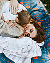 Little Unicorn Coperta Picnic Impermeabile 152 x 152 cm, Midnight Poppy - Facile chiusura a strappo e tracolla! Accessori Vari