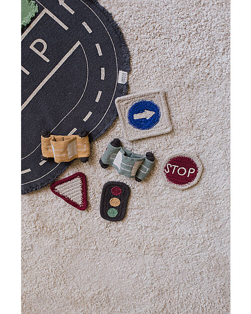 Lorena Canals Eco City Set - Tela/Semaforo/3 Cartelli stradali/2 Auto - Dimensioni 50x65cm - New Green Toys Collection Tappeti Gioco