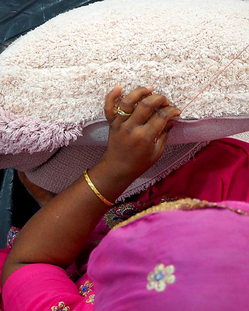 Lorena Canals Puffy Love, Tappeto Cuore Lavabile, Nude - 160 x 180 cm Tappeti Arredo