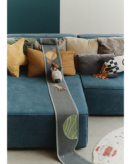 Lorena Canals Set Ride & Roll Milkyway - Via Lattea - Naturale/Verde/Terracotta/Grigio - Collezione Astronaut - Pista Lunga 4 Metri Tappeti Gioco