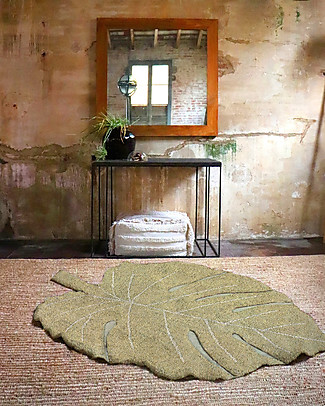 Lorena Canals Tappeto Lavabile Foglia di Monstera - Verde Oliva - 120 x 180 cm Tappeti_