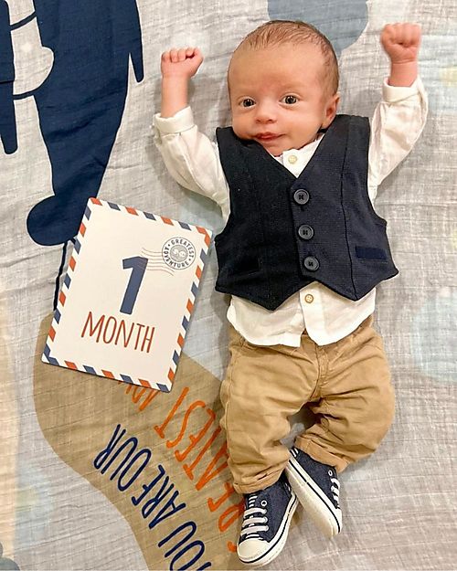 Lulujo Baby Kit Primo Anno Greatest Adventure - Copertina Swaddle in Mussola di Cotone + 14 Cards - Per i bebé più social! Swaddle di Mussola