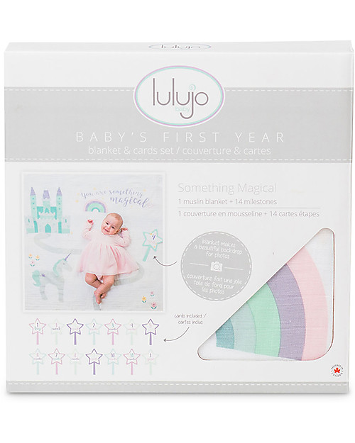 Lulujo Baby Kit Primo Anno Something Special - Copertina Swaddle in Mussola di Cotone + 14 Cards - Per i bebé più social! Swaddle di Mussola