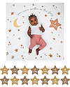 Lulujo Baby Kit Primo Anno Written in the Stars - Copertina Swaddle in Mussola di Cotone + 14 Cards - Per I Bebè più Social Swaddle di Mussola