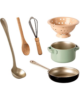 Maileg Set Cucina - 8 cm - per Casa dei Topini Maileg Accessori Bambole