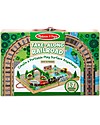 Melissa & Doug Set Ferrovia Portatile in Legno - Include Sfondo + Treno e Costruzioni! Macchine e Trenini  in Legno