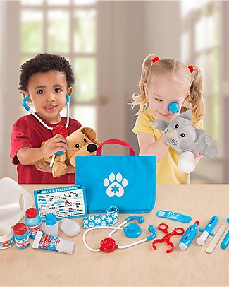 Melissa & Doug Set Gioco Veterinario - 18 pezzi Giochi Per Inventare Storie
