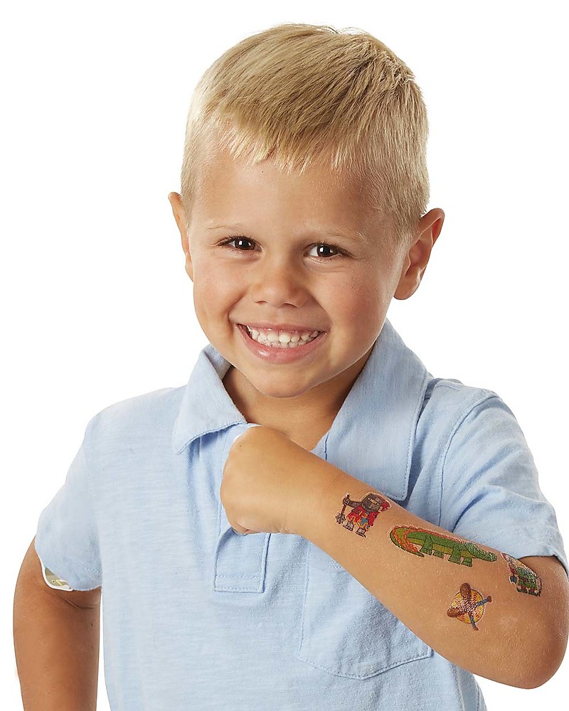 https://data.family-nation.it/imgprodotto/melissa-&-doug-set-tatuaggi-temporanei-dinosauri-veicoli-spazio-e-altro-ancora-100-coloratissimi-tatuaggi-tatuaggi-da-bambini_111780_zoom.jpg
