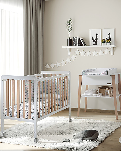 Micuna Lettino Culla Nordika in Legno di Faggio - Bianco/Legno - 120x60 cm Culle Next To Me