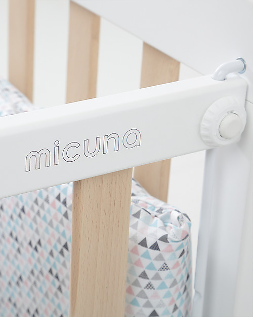 Micuna Lettino Culla Nordika in Legno di Faggio - Bianco/Legno - 120x60 cm Culle Next To Me