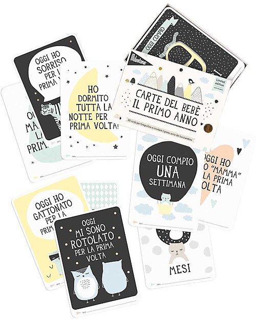 Milestone Baby Cards Cartoline Prime Tappe “Over the Moon” - Milestone Baby Cards -TESTO IN ITALIANO - Regalo di Nascita Perfetto! Album e Cofanetti