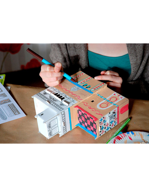 Mitik Le Case dell'Asia - Cartoncino 90% Riciclato (da montare senza bisogno di colla o forbici!) Kit Fai Da Te