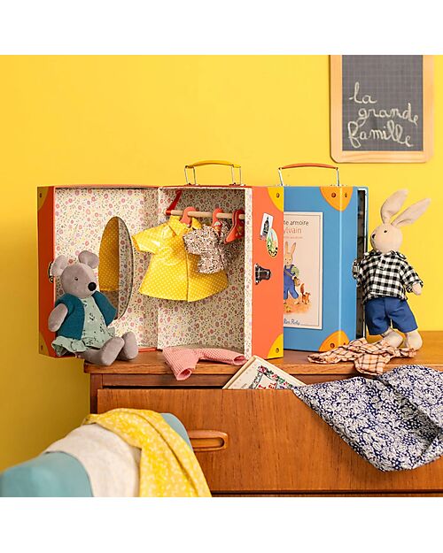 Moulin Roty Valigia Armadio di Nini - Un Magico Guardaroba per Piccole Avventure Pupazzi