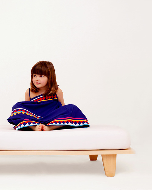 Mum and Dad Factory Letto Junior Lit - Faggio Naturale (incoraggia il bisogno di indipendenza e sta benissimo con tutto!) Letti Singoli