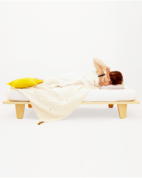 Mum and Dad Factory Letto Junior Lit - Faggio Naturale (incoraggia il bisogno di indipendenza e sta benissimo con tutto!) Letti Singoli