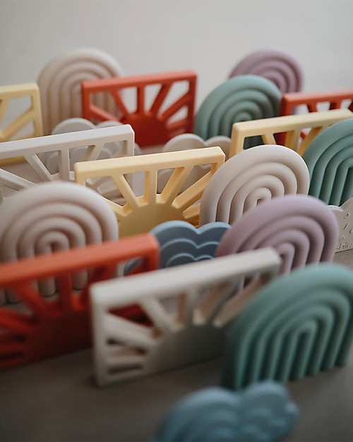 Mushie Massaggiagengive Arcobaleno - 100% Silicone Alimentare - Malva Massaggiagengive