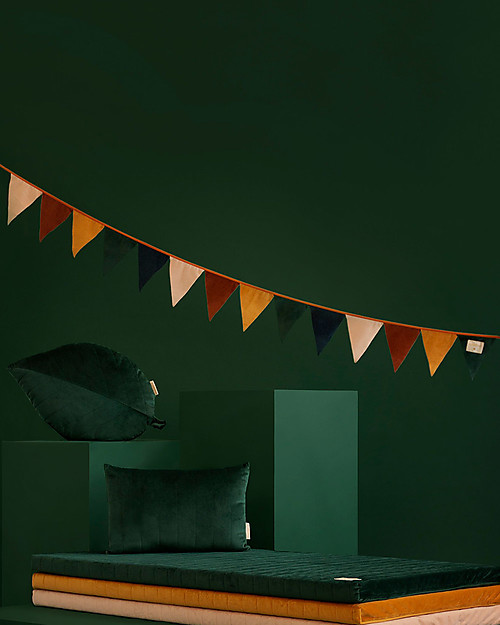 Nobodinoz Festone Bandierine Savanna, Tramonto - 210 cm - Velluto Ecologico Decorazioni da Parete