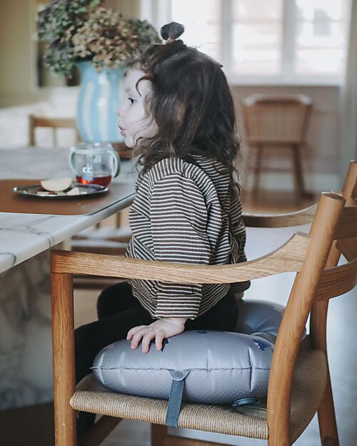 Noui Noui Cuscino Gonfiabile Antiscivolo Alzasedia - Dino - Grigio - 51 x 36 cm
 Seggiolini da Viaggio