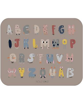 Noui Noui Tovaglietta XL in Vinile - Alfabeto Tortora - 55x45 cm - 100% Riciclabile Tovagliette_