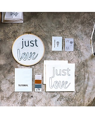 Numero 74 Kit Ricamo con Telaio ad Anello Just Love - 22 cm Kit Fai Da Te
