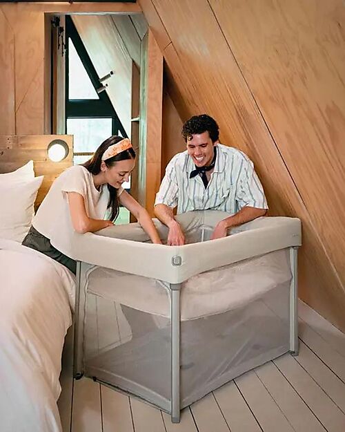 Nuna Lettino da Viaggio Paal - Biscotti - Chiusura Facile e Compatta Lettini da Viaggio