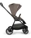 Nuna Passeggino Triv Next - Chestnut - Telaio Nero - Ideale per Viaggiare e per la Città Passeggini Classici