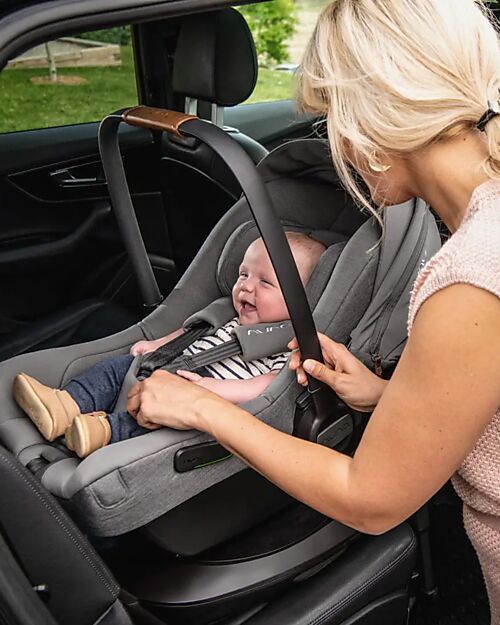 Nuna Seggiolino Auto Pipa Next i-Size - Thunder - Doppia Installazione - Gruppo 0+ Seggiolini Auto Gruppo 0+/1