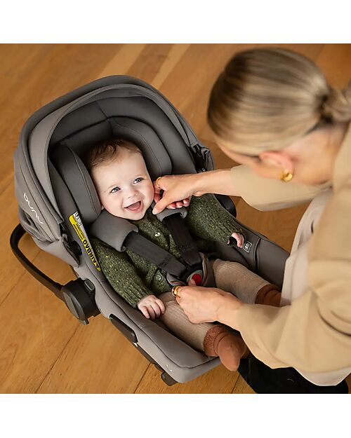 Nuna Seggiolino Auto Pipa Urbn - Granite - con Ganci Isofix Integrati  Seggiolini Auto Gruppo 0+/1