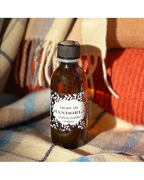 Officina Naturae Olio di Mandorla Bio Puro al 100% - Emolliente e Idratante - Adatto a viso e Corpo - 110 ml Creme e Olii