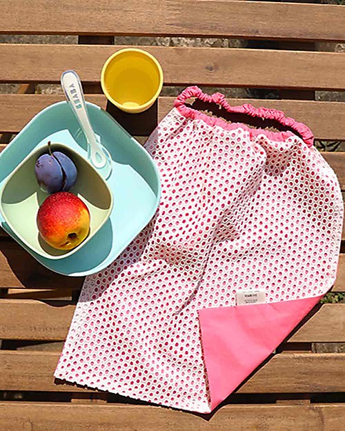 Ottod'Ame per Family Nation Bavaglio con Elastico - Reversibile - Rosa Ricamo Bianco - 100% Sostenibile e Made in Toscana - Perfetti per l'Asilo! Bavagli con Elastico