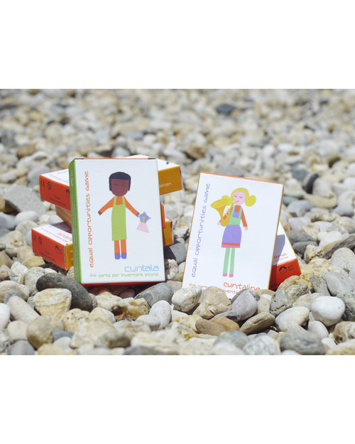Pariqual Cúntaline - Carte-Gioco per Inventare Storie fuori dagli Stereotipi - Disegnate e prodotte in Italia Giochi per Inventare Storie