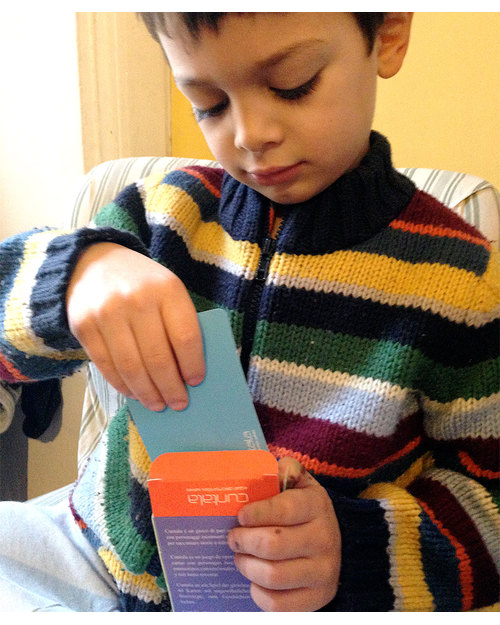 Pariqual Cúntaline - Carte-Gioco per Inventare Storie fuori dagli Stereotipi - Disegnate e prodotte in Italia Giochi per Inventare Storie