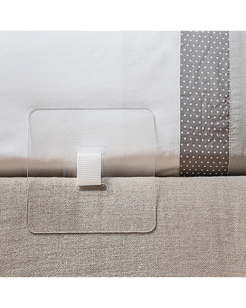 culla next to me in legno