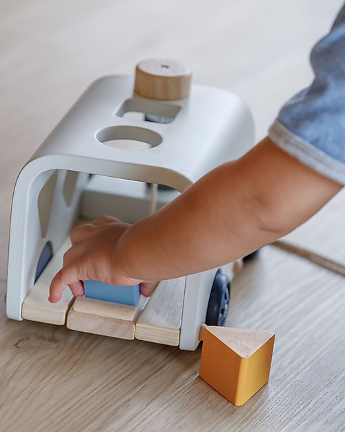 PlanToys Autobus ad Incastri in Legno - Eco-friendly e Divertente Macchine e Trenini  in Legno