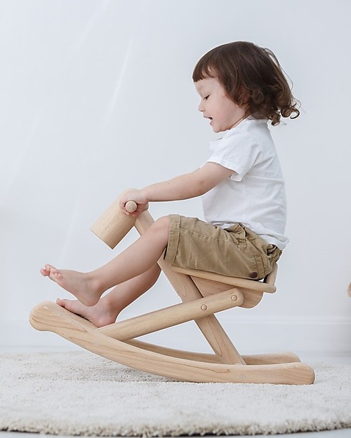 PlanToys Cavallo a Dondolo Pieghevole in Legno - da 1 a 5 anni Cavalcabili