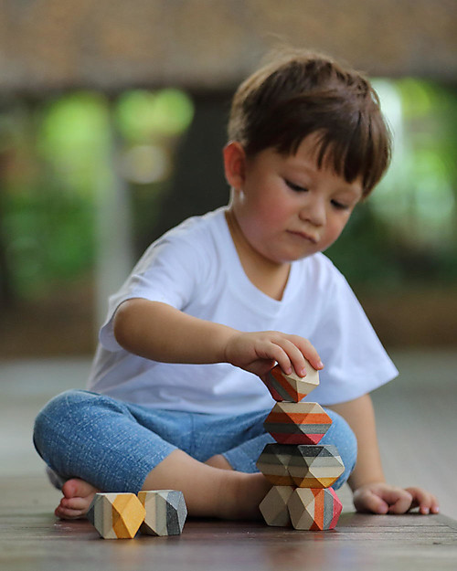 PlanToys Gioco di Equilibrio in Legno Rocce Colorate Incastri in Legno