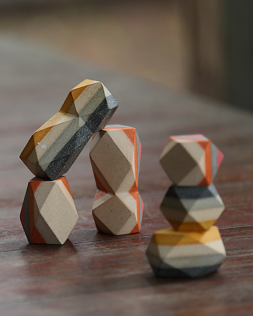 PlanToys Gioco di Equilibrio in Legno Rocce Colorate Incastri in Legno