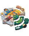 PlanToys Puzzle Delle Stagioni in Legno con Figure da Vestire e Stampi da Ricalcare Incastri in Legno