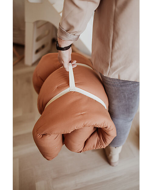 Play&Go Sacco Portagiochi Bloom - Tappeto Gioco Imbottito e Baby Nest 2 in 1 in 100% Cotone Bio - Tawny Brown Tappeti Gioco Imbottiti