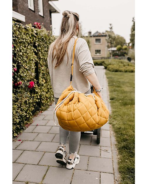 Play&Go Sacco Portagiochi e Tappeto Gioco Imbottito 2 in 1 Soft Cotone Biologico - Mostarda Tappeti Gioco Imbottiti