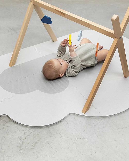 Quut Tappetino - Testa tra le nuvole (S) - Grigio Perla Tappeti Gioco