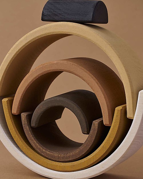 Raduga Grez Arco Impilabile in Legno - Skin Tones dal Bianco al Nero - Gioco Educativo Fatto a Mano per Stimolare il tuo Bambino Giochi Montessoriani