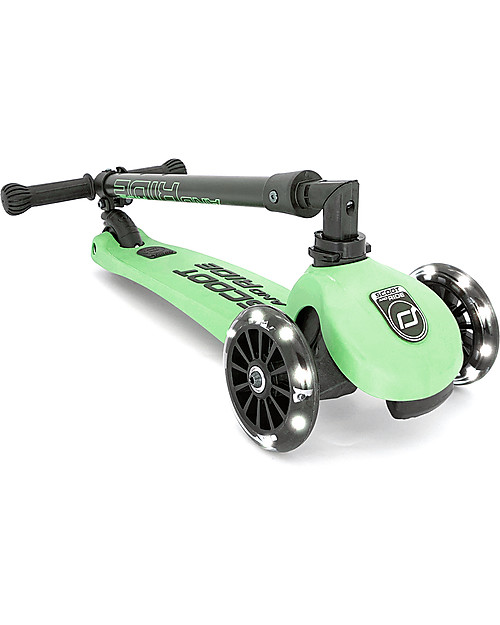 Scoot and Ride Monopattino Richiudibile Highwaykick 3 LED - Verde Kiwi -  Da 3 a 6 anni Monopattini