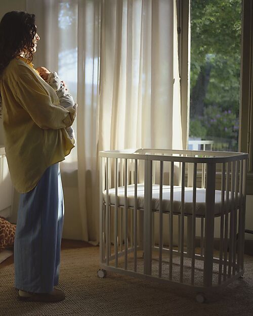 Stokke Culla Evolutiva Nighti Mini - Vanilla White - Legno di Faggio Lettini con Sbarre