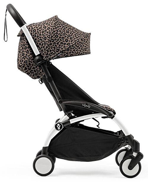 Stokke Passeggino YOYO3 Telaio Bianco e Seduta Leopard - Dai 6 Mesi Passeggini Leggeri
