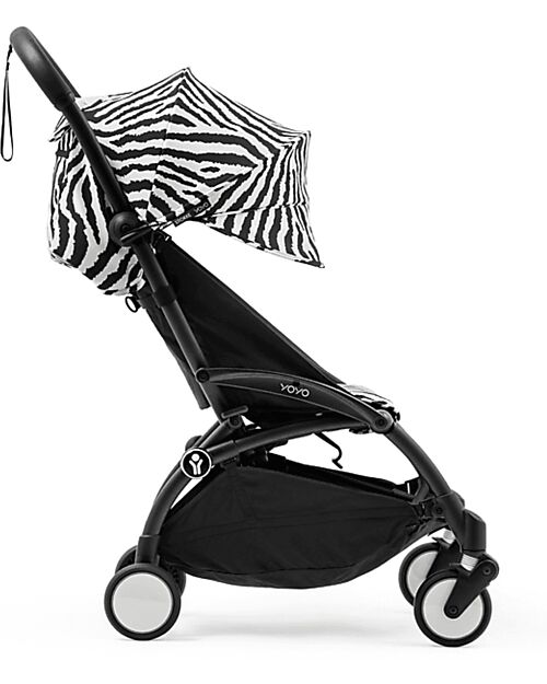 Stokke Passeggino YOYO3 Telaio Nero e Seduta Zebra - Dai 6 Mesi Passeggini Leggeri