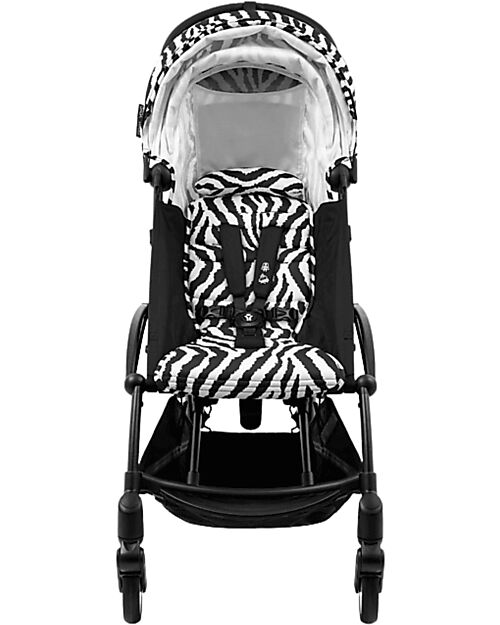 Stokke Passeggino YOYO3 Telaio Nero e Seduta Zebra - Dai 6 Mesi Passeggini Leggeri