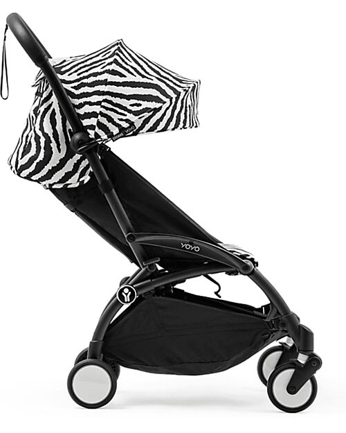 Stokke Passeggino YOYO3 Telaio Nero e Seduta Zebra - Dai 6 Mesi Passeggini Leggeri