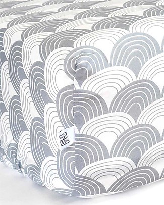 Swedish Linens Lenzuolo di sotto con angoli per culla - Arcobaleni grigio chiaro 60x120cm Lenzuola