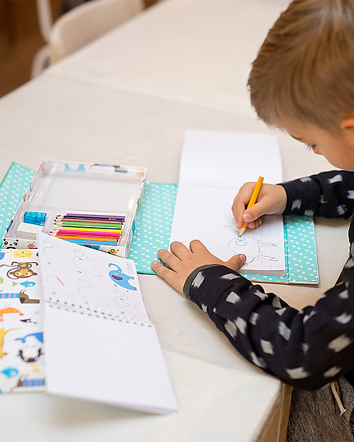 Tiger Tribe Set per Imparare a Disegnare, Animali - Include 2 album, pastelli, gomma e temperino! Disegnare e Colorare